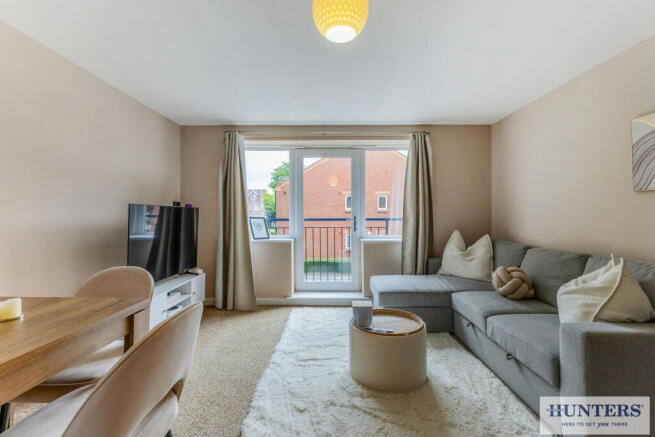 2 bed Apartment for sale Image 5