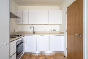 Flat 73, 11 Norwich House, Streatham High Road, London SW16 1DG