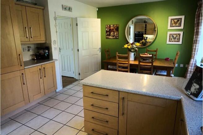 Kitchen / Breakfast