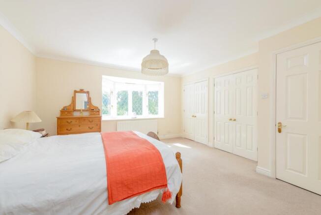 8352039-interior21-800.jpg