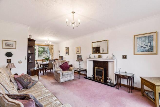 Castle Mains Road, Milngavie photo 3