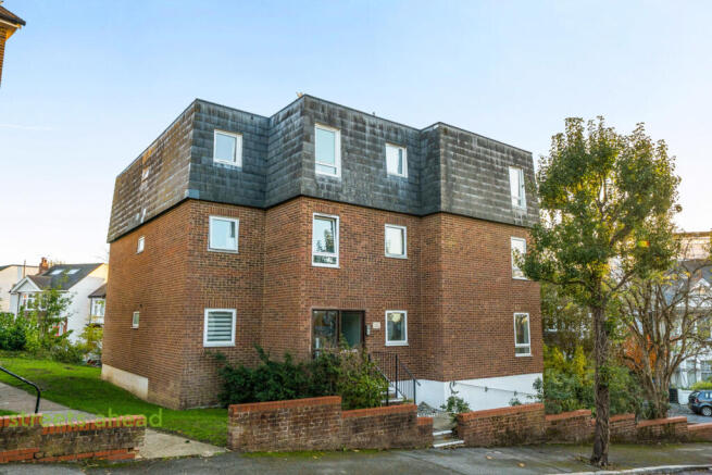 1 Bedroom Flat in SE19 3SS