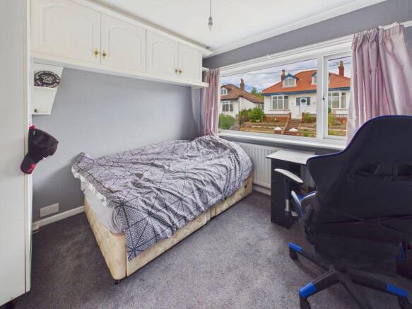 3 bed Semi-Detached for sale Image 6