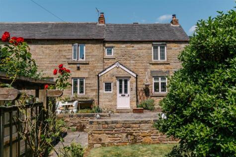 Starkholmes Road, Starkholmes, Matlock, DE4 5JE