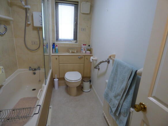 Photo 8