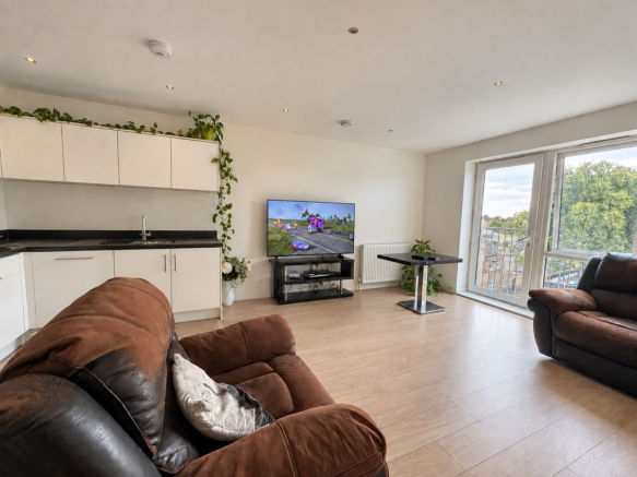 42 Brennan House E10