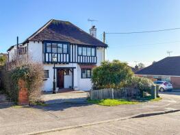 39, Hawkwell Chase, Hawkwell SS5 4NH
