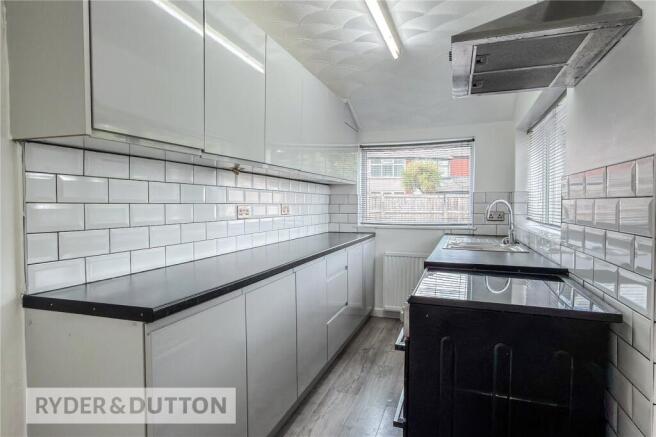 3 bed Semi-Detached for sale Image 5