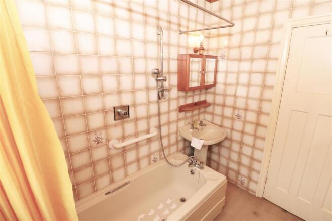 Bathroom 2