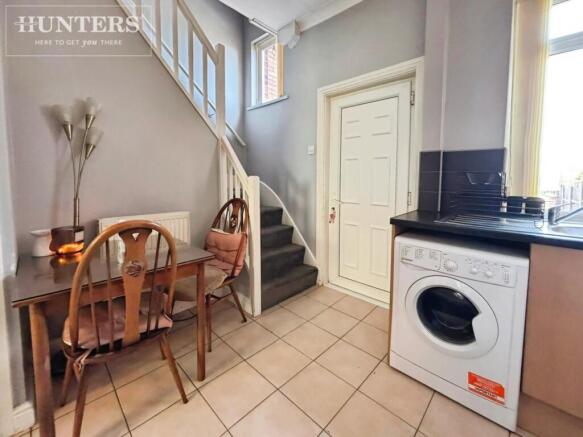 2 bed Terraced for sale Image 6