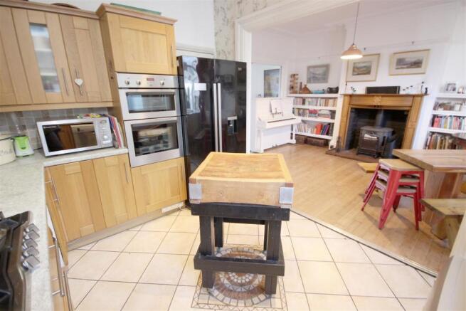 Open Kitchen/Diner