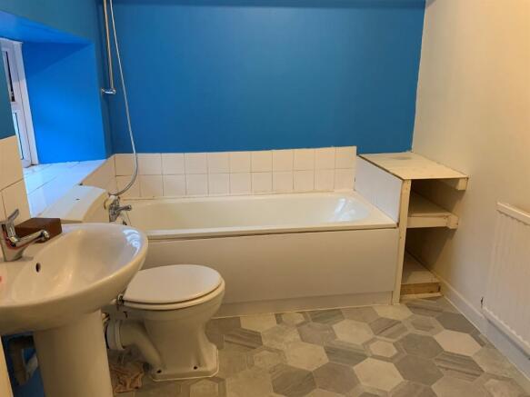 Photo 6