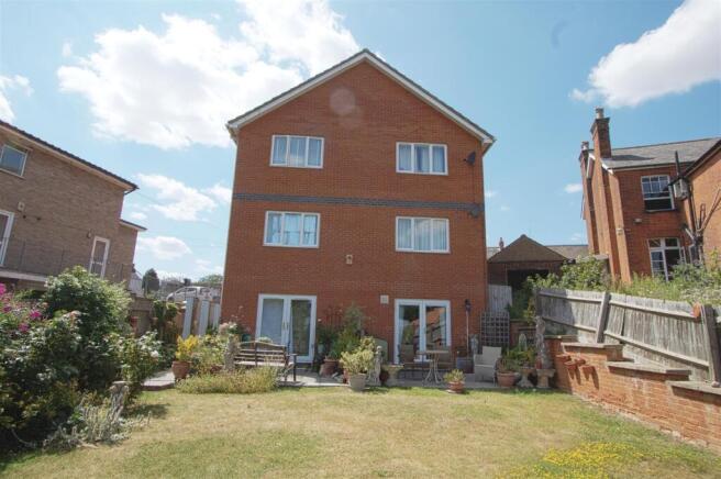 4 chappel side of house.jpg