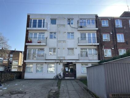 Fountayne Road, London
