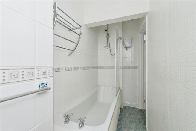 2 bed Terraced for sale Image 12