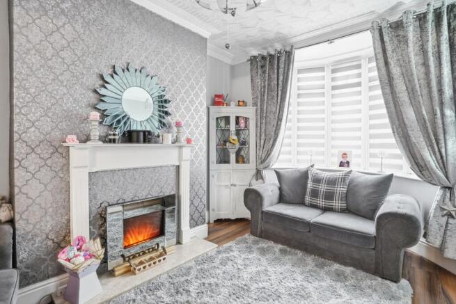 3 bed Terraced for sale Image 6