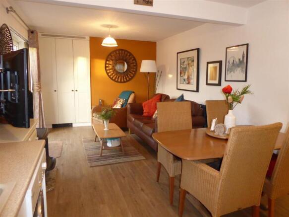 LIVING DINING KITCHEN