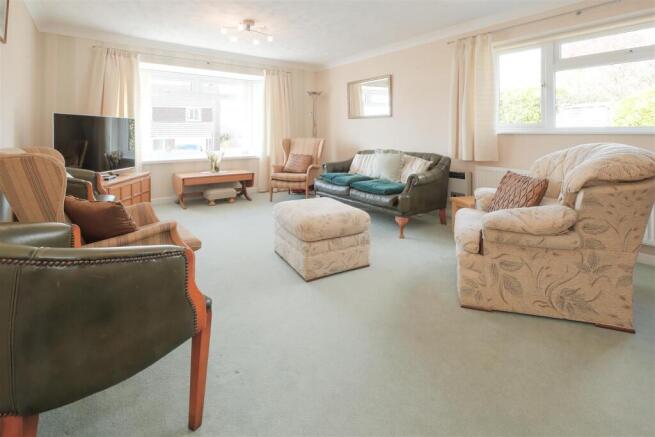 Parry 16 Briar wood Liskeard-5.jpg