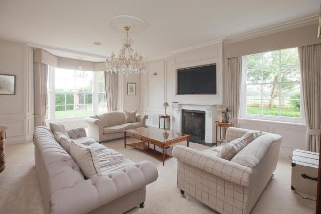 THE OLD VICARAGE - BROCHURE PHOTO B(2).jpg