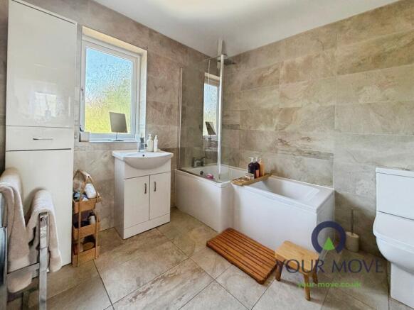 3 bed Semi-Detached for sale Image 10