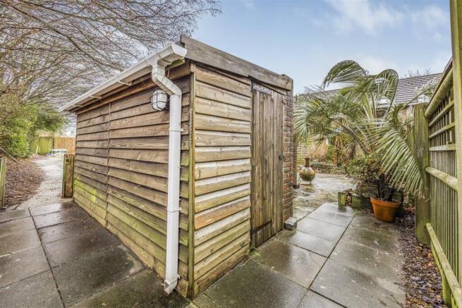6 Lazy Acre, Southbourne-PorticoMarketing-SarahOli