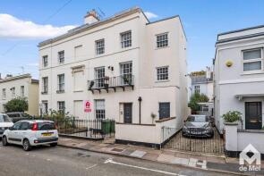 First Floor Flat, 13, Montpellier Villas, Cheltenham GL50 2XE