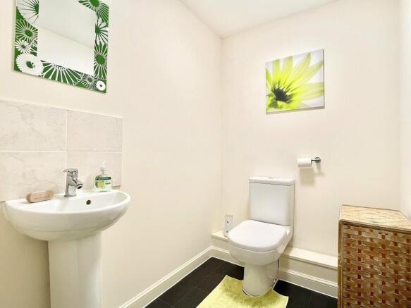 Ground Floor Wc