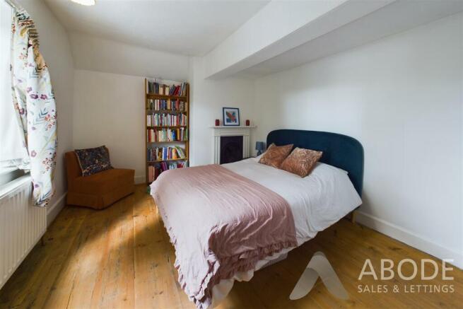 CAM03473G0-PR0089-STILL027.jpg