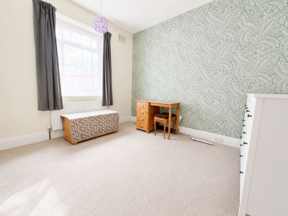 2 bed Bungalow for sale Image 8