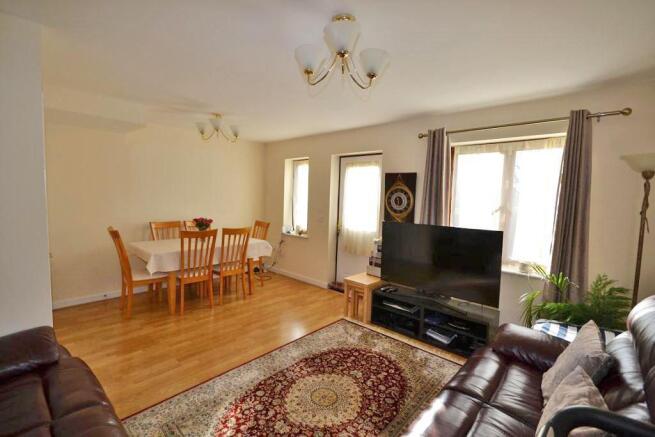 Living/Dining Room