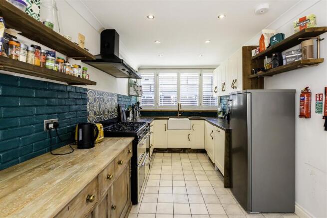 66  Conistone Way -014.jpg