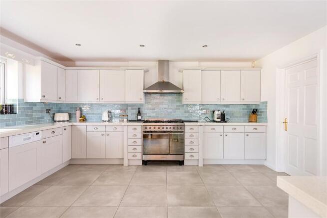 Kitchen/Breakfast