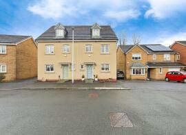 33, Beauchamp Walk, Gorseinon, Swansea SA4 6AD