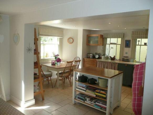 Kitchen / Breakfast