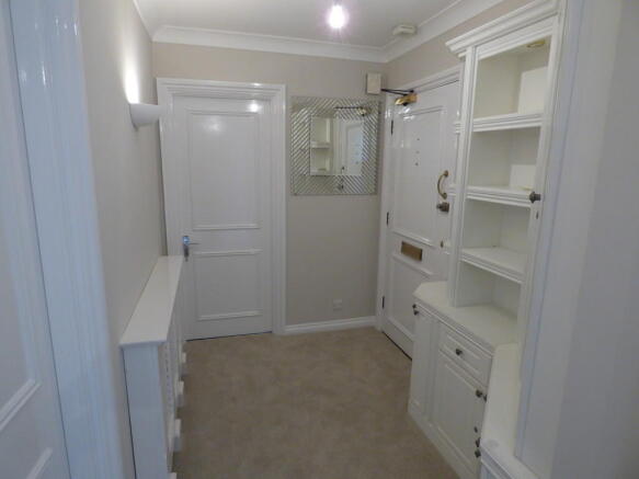 Entrance Hall (2)