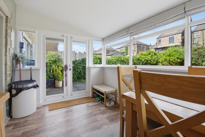 2 bed Semi-Detached for sale Image 6