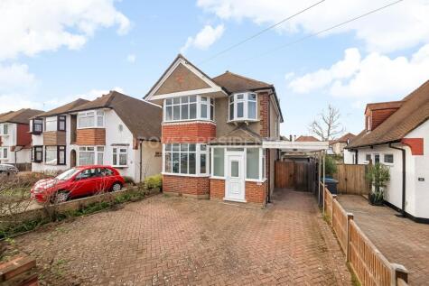 Van Dyck Avenue, New Malden