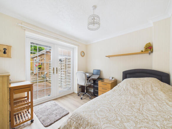 2 bed Bungalow for sale Image 8