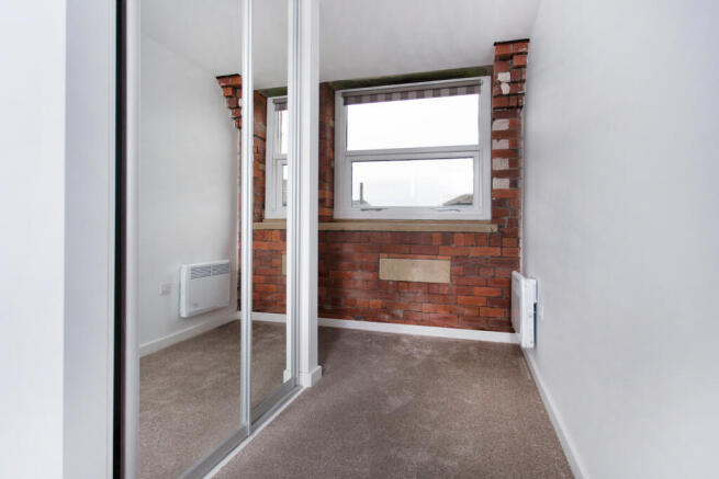 1 bed Apartment to rent Image 9
