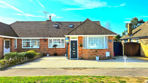 Buckfast Avenue, Kirby Cross