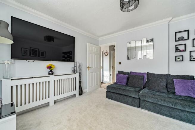 18 Mansell Close, Towcester