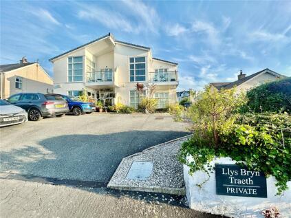 Ffordd Cynlas, Benllech, Isle Of Anglesey, LL74