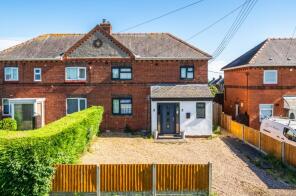 31, Hillside Estate, Ruskington, Sleaford NG34 9TJ