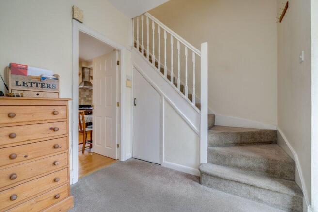 5 bed Detached for sale Image 12
