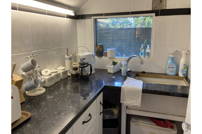 Lodge Kitchen/Living
