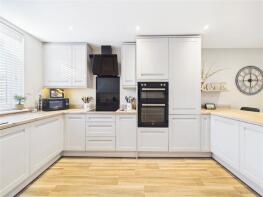18, Rosemeare Gardens, Bedminster Down, Bristol BS13 8AZ