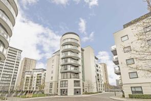 15, Masson House, Pump House Crescent, Brentford TW8 0HN