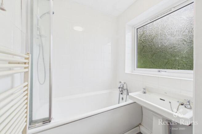 3 bed Semi-Detached for sale Image 12