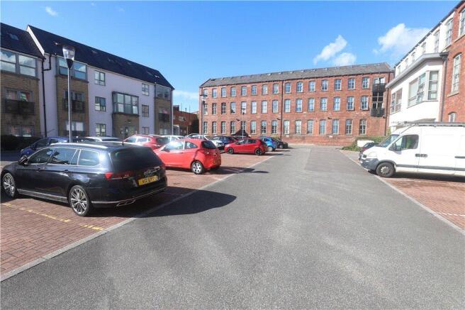 1 bed Apartment for sale Image 7