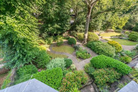 Holland Park, London, W11